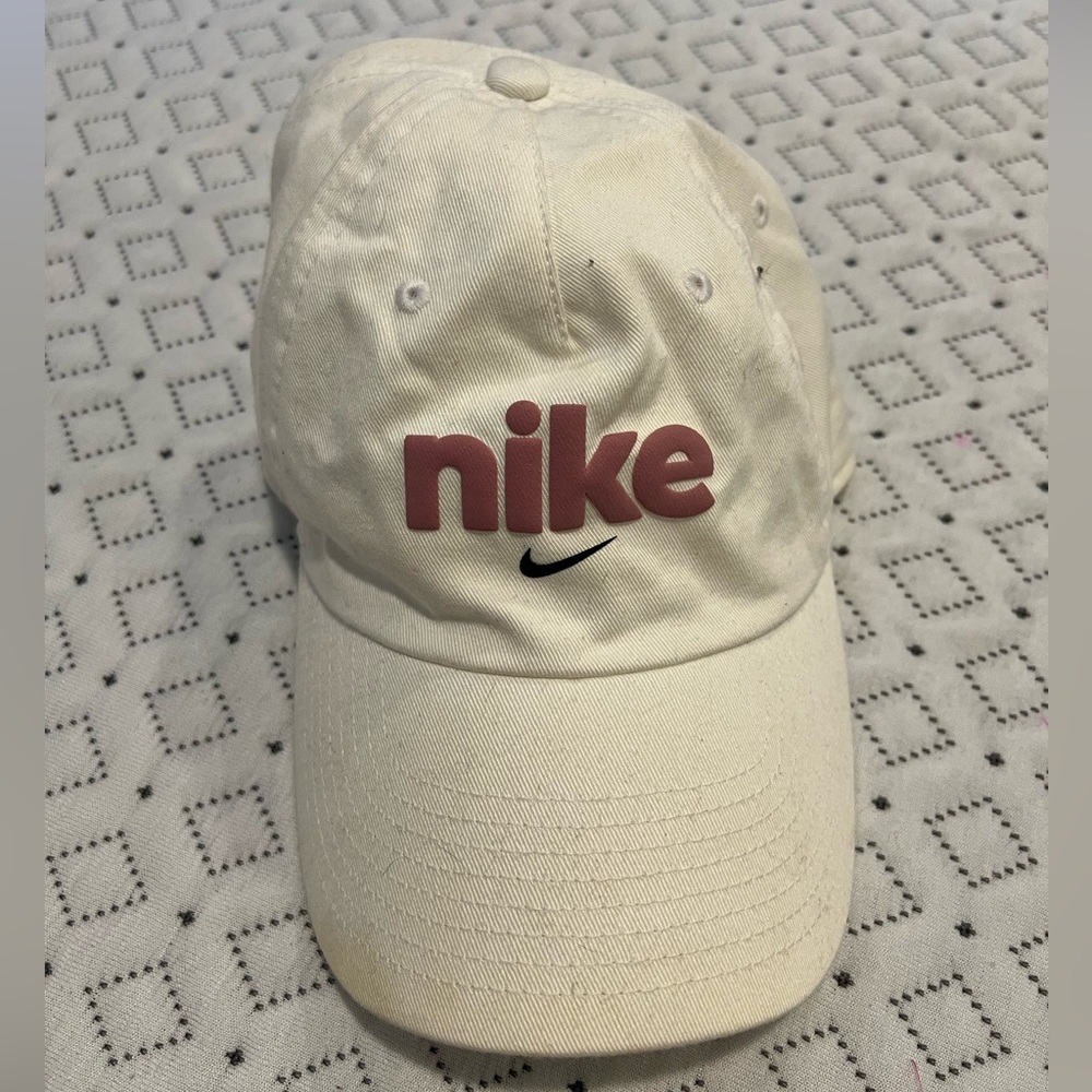 Nike Heritage Baseball Cap